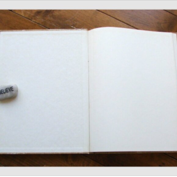 Morton Da Costa's Book of Needlepoint Hardcover Book First Edition 1974 Vintage - Picture 2 of 12